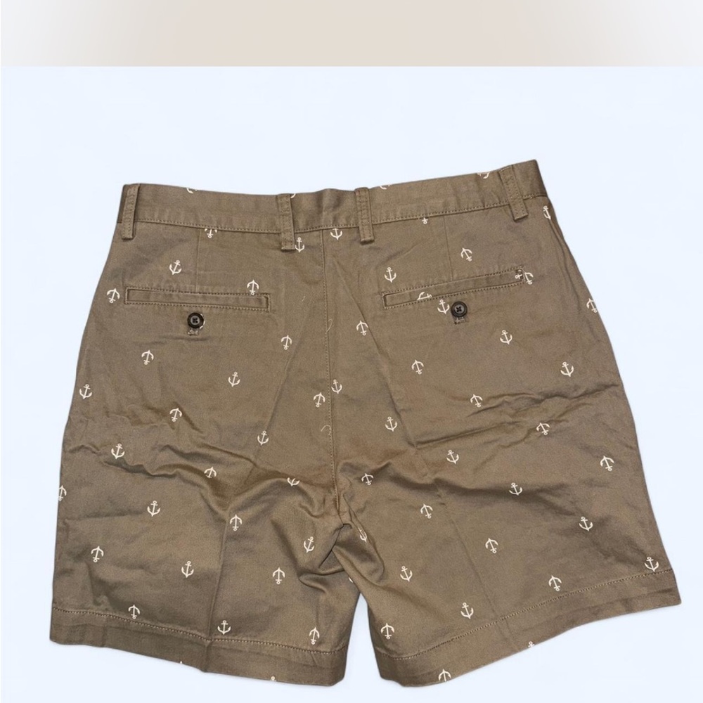Amazon Essentials Men's Nautical Anchor Print Shorts Size 32 Beige Brown Slim